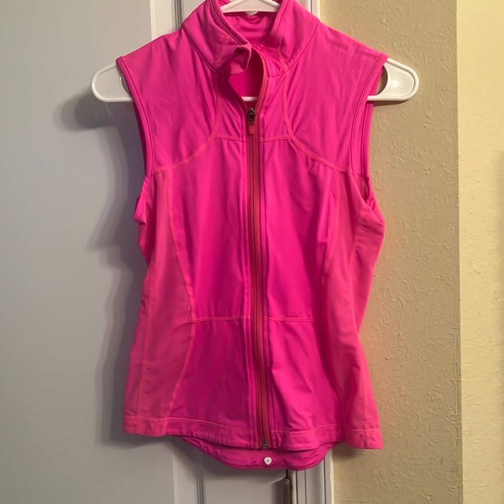 Hot Pink Lululemon lightweight Running vest 4 EUC